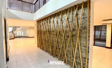 Spacious 2-Storey House with Pool & Garden for Rent – Dasmariñas Village, Makati