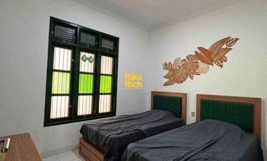 Rumah Klasik Cantik Modern dalam Njeron Benteng Kraton Yogyakarta jarang ada dengan tanah yang minimalis dan full furnished