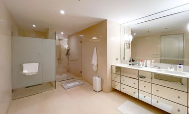 Penthouse Double Corner Unit Condo for Sale in Makati City at Raffles Residences