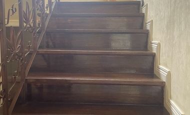 House and Lot in Royale Tagaytay Estates