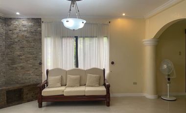 House and Lot in Royale Tagaytay Estates