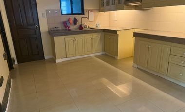 House and Lot in Royale Tagaytay Estates