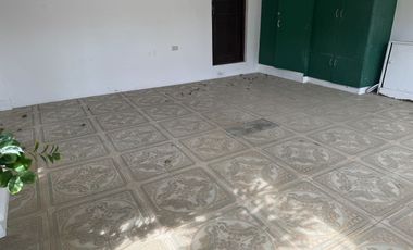 House and Lot in Royale Tagaytay Estates