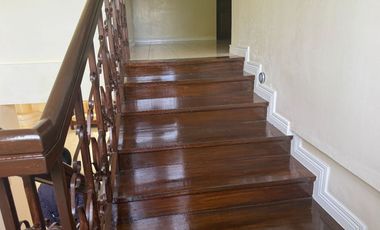 House and Lot in Royale Tagaytay Estates