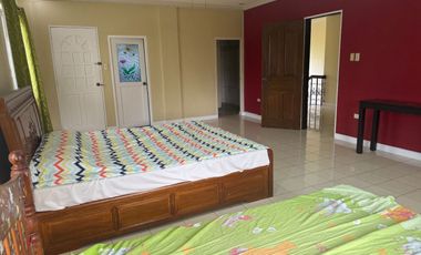 House and Lot in Royale Tagaytay Estates