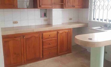 Alquiler de suite cercana al Mall del Sol