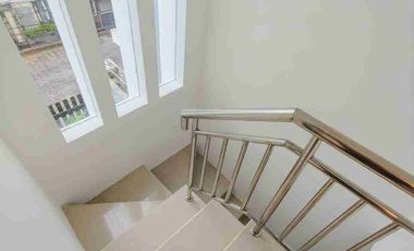Jual Rumah 2lt Lokasi Jl Bikini Area Perumahan dekat Seminyak Lokasi Strategis Investasi