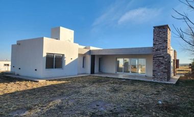 CASA A ESTRENAR. FINANCIACION. PERMUTA POR VEHÍCULOS.
