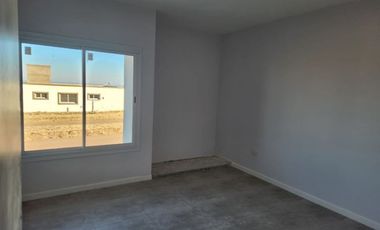 CASA A ESTRENAR. FINANCIACION. PERMUTA POR VEHÍCULOS.