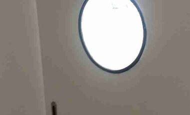 RENTA $ 1500 NEGOCIABLE INCLUYE ALICUOTA , AMPLIO LOCAL COMERCIAL, EXCELENTE UBICACIÓN APROXIMADOS 100 MTRS.