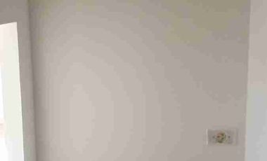 RENTA $ 1500 NEGOCIABLE INCLUYE ALICUOTA , AMPLIO LOCAL COMERCIAL, EXCELENTE UBICACIÓN APROXIMADOS 100 MTRS.