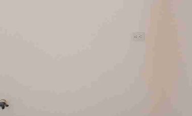 RENTA $ 1500 NEGOCIABLE INCLUYE ALICUOTA , AMPLIO LOCAL COMERCIAL, EXCELENTE UBICACIÓN APROXIMADOS 100 MTRS.