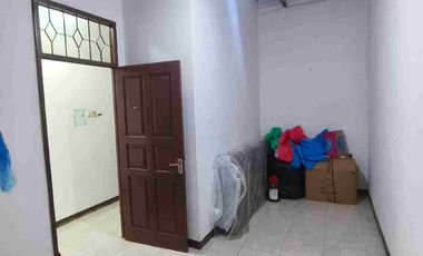 Rumah Siap Huni Jelambar Bisa Tinggal dan Usaha