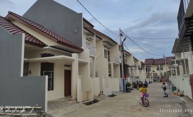 Rumah 2 Lantai SHM Bebas Banjir 3 Menit ke LRT Cikunir Jatibening