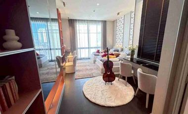 Super luxury 6 bedroom house with a private pool for sale in Pattanakarn