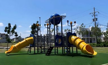 𝗟𝗢𝗧 𝗙𝗢𝗥 𝗦𝗔𝗟𝗘 in 𝗪𝗲𝘀𝘁 𝗪𝗶𝗻𝗴 𝗥𝗲𝘀𝗶𝗱𝗲𝗻𝗰𝗲𝘀 | 𝗘𝗧𝗢𝗡 𝗖𝗶𝘁𝘆, 𝗦𝘁𝗮. 𝗥𝗼𝘀𝗮, 𝗟𝗮𝗴𝘂𝗻𝗮