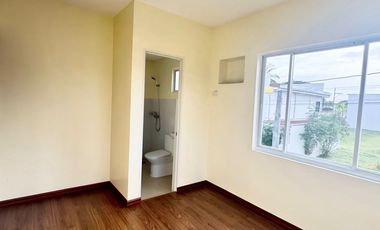 Corner 𝗛𝗢𝗨𝗦𝗘 & 𝗟𝗢𝗧 𝗙𝗢𝗥 𝗦𝗔𝗟𝗘 in 𝗪𝗲𝘀𝘁 𝗪𝗶𝗻𝗴 𝗥𝗲𝘀𝗶𝗱𝗲𝗻𝗰𝗲𝘀 | 𝗘𝗧𝗢𝗡 𝗖𝗶𝘁𝘆, 𝗦𝘁𝗮. 𝗥𝗼𝘀𝗮, 𝗟𝗮𝗴𝘂𝗻𝗮