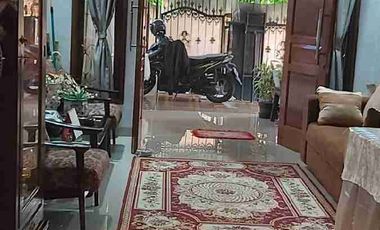Rumah Mewah Lt247m² Siap Huni Di Komplek Pondok Bambu Jakarta Timur