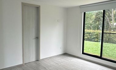 VENTA DE CASA CAMPESTRE EN COMBIA EN PARCELACION.