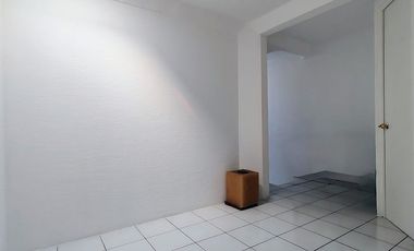 CUERNAVACA VENTA CASA EN CONDOMINIO CON SEGURIDAD CERCA FORUM