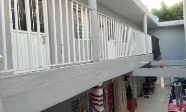CASA EN VENTA - 6 Recámaras - $1,300,000 (no aplica crédito)