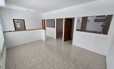 Oficina o Local en Renta en Planta Baja en Avenida Lomas Verdes