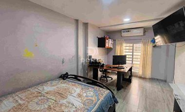 VENTA - CASA REMODELADA