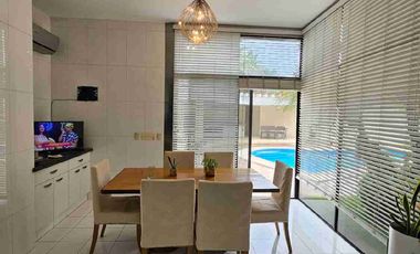 Casa de Venta Urb San Isidro
Km 3 vía Samborondón