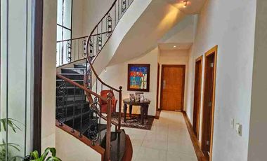 Casa de Venta Urb San Isidro
Km 3 vía Samborondón