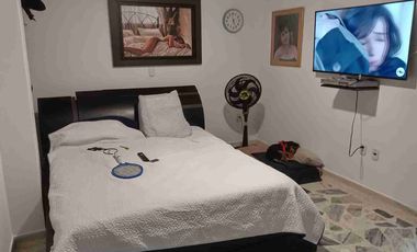 VENDO APARTAMENTO AURORA PRIMER PISO AREA 80 METROS