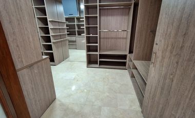 Venta espectacular casa en ciudad Jardin cali