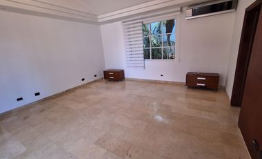Venta espectacular casa en ciudad Jardin cali