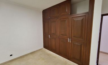 Venta espectacular casa en ciudad Jardin cali