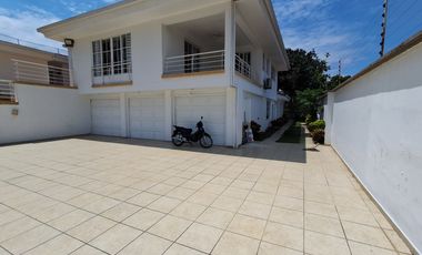 Venta espectacular casa en ciudad Jardin cali