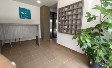 ARRIENDO APARTAMENTE EXCELENTE UBICACIÓN, CERCA DE TODO, CON SENDERO PEATONAL