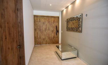 Venta espectacular casa espejo en pance