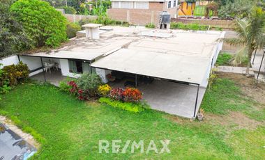 Casa Moderna con Piscina y Gran Terreno en Venta – Cieneguilla. Ubicación Inmejorable!!!