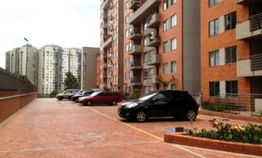 APARTAMENTO DE DOS ALCOBAS Y TERRAZA EN CONJUNTO CERRADO CERCA DE TITAN