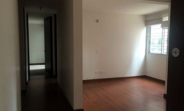 APARTAMENTO DE DOS ALCOBAS Y TERRAZA EN CONJUNTO CERRADO CERCA DE TITAN