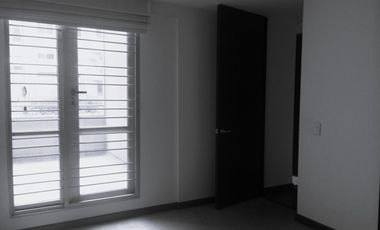 APARTAMENTO DE DOS ALCOBAS Y TERRAZA EN CONJUNTO CERRADO CERCA DE TITAN