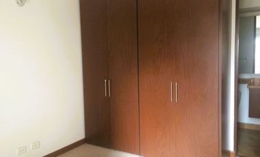 APARTAMENTO DE DOS ALCOBAS Y TERRAZA EN CONJUNTO CERRADO CERCA DE TITAN