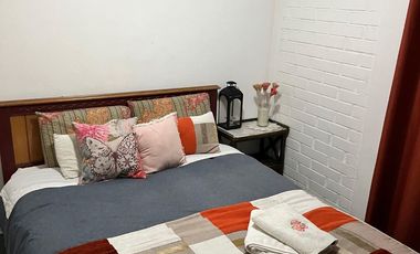 Descripción. Depto. 3 dormitorios,  1 baño, cocina cerrada, estacionamiento descubierto, 47m2. tercer piso, balcón.