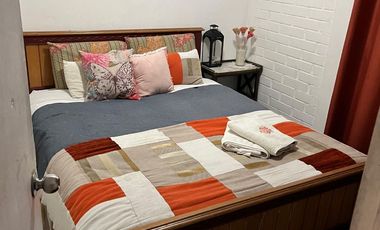 Descripción. Depto. 3 dormitorios,  1 baño, cocina cerrada, estacionamiento descubierto, 47m2. tercer piso, balcón.