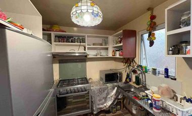 CASA EN VENTA
Ubicada en Fraccionamiento “BOSQUES DE CHAPULTEPEC” Clúster cerrado con Vigilancia 24 hrs