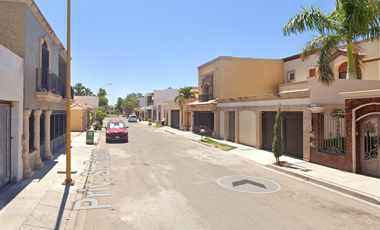 ¡Oportunidad de Inversión! Casa en Remate Bancario Aproveche esta excelente oportunidad de adquisición mediante remate bancario.