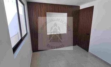 VENTA DE CASA NUEVA DENTRO DE FRACCIONAMIENTO ARBOLEDAS SAN DIEGO ATRÁS DE PLAZA SAN DIEGO