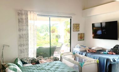 VENTA DE LUJOSA CASA CAMPESTRE DE  2.547 Mt2 DE LOTE, EN PARCELACIÓN, VÍA RIONEGRO-LA CEJA, ANTIOQUIA