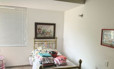 VENTA DE LUJOSA CASA CAMPESTRE DE  2.547 Mt2 DE LOTE, EN PARCELACIÓN, VÍA RIONEGRO-LA CEJA, ANTIOQUIA