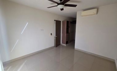 DEPARTAMENTO SIN MUEBLES EN RENTA EN RESIDENCIAL AZULEJOS