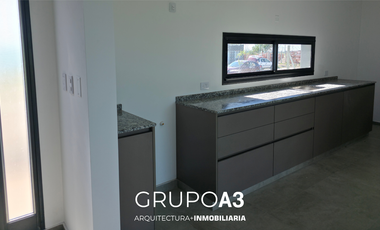 EXCELENTE CASA A ESTRENAR EN ALTA GRACIA – APTA CRÉDITO!!! 848